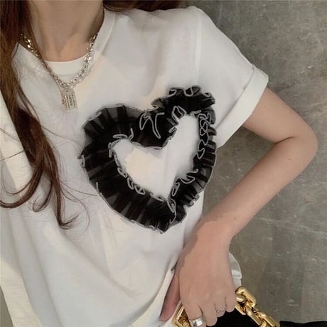 ハートレース Tシャツ