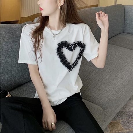 ハートレース Tシャツ