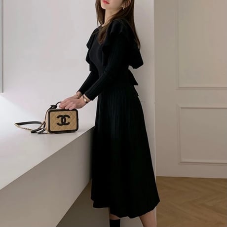 バックリボン ショルダーフリルワンピース 2色展開