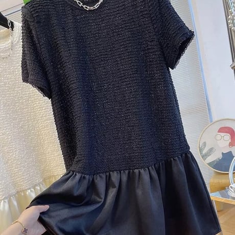 サテンフレア 切り替えワンピース 2色展開