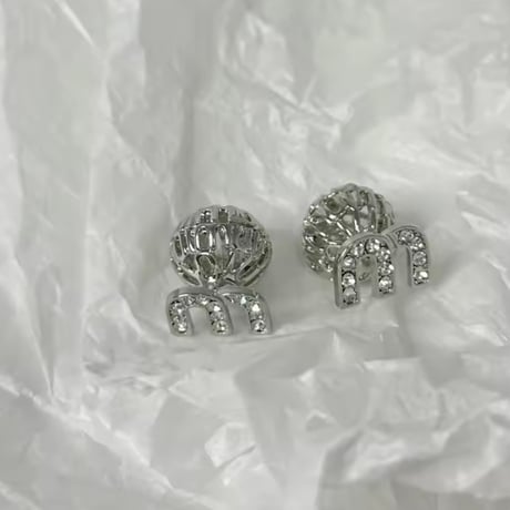 シルバーロゴボールピアス