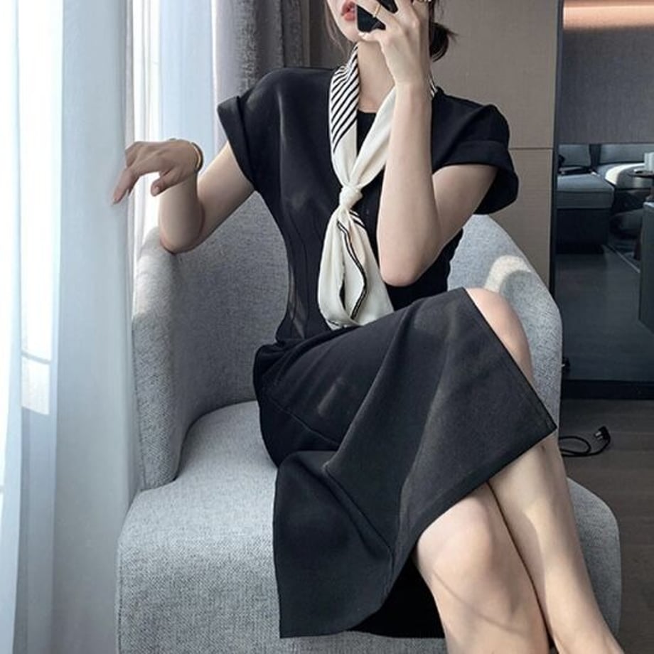 60f6b82956e0f1736bb7ad44