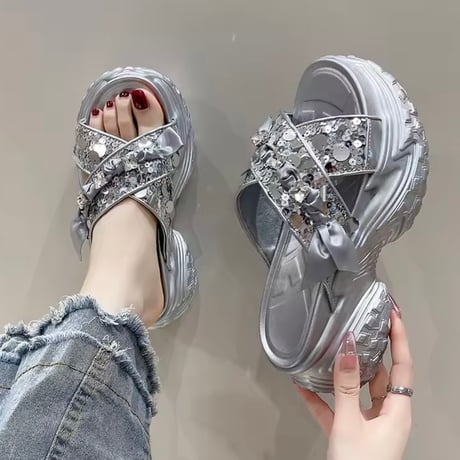 スパンコールクロスバンドサンダル 2色展開