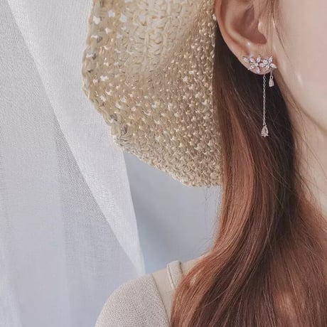 ジルコニアフラワー ロングピアス 2色展開