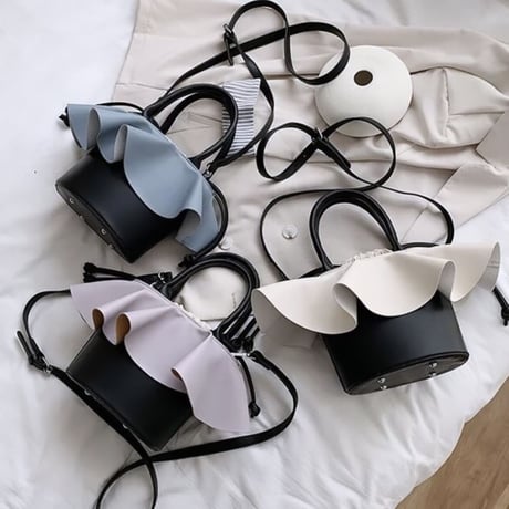フリルレザー バケットバッグ 3色展開