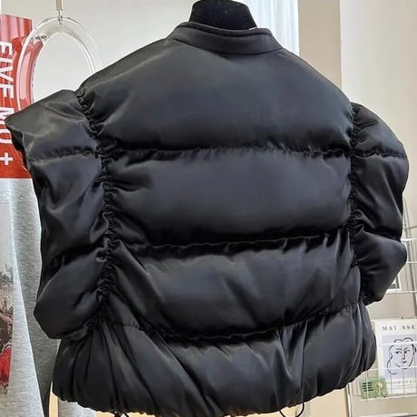 ダックダウンベスト