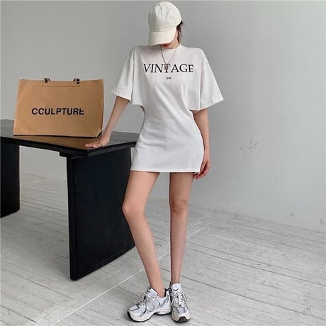 ウエストオープン ロゴオーバーTシャツ 2色展開