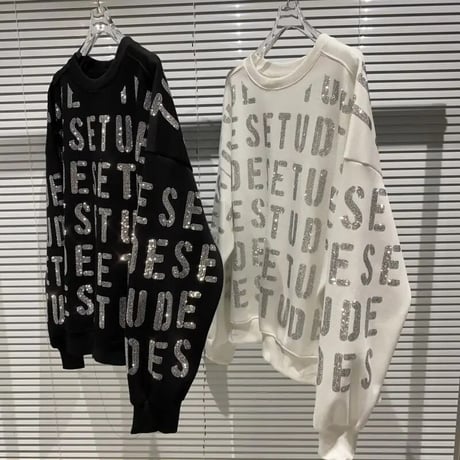 アルファベットストーン スウェットトップス 2色展開