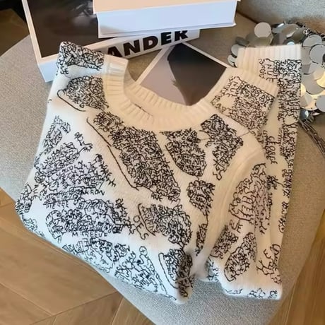 モダンデザインニット