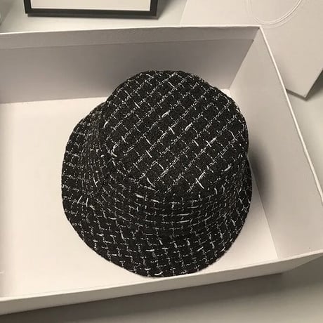 メタルゴールドロゴ ツイードバケットハット 2色展開