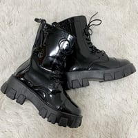 【22.5cm即納】裏起毛 エナメルゴアブーティ