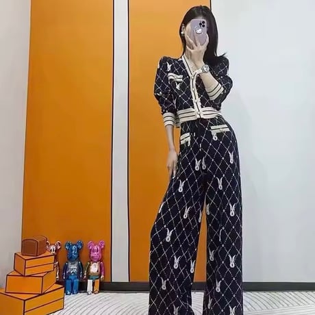 ラビットクロスニットセットアップ 2色展開