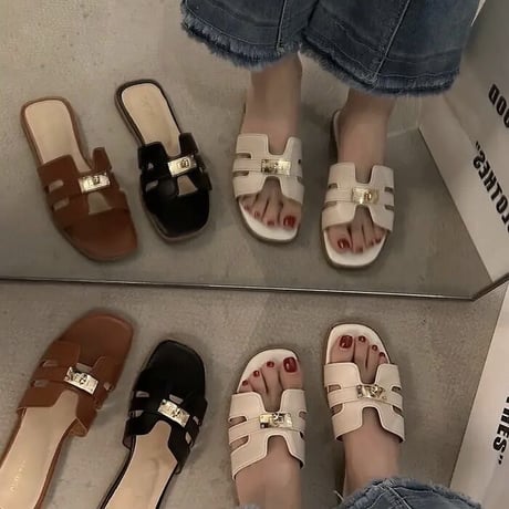 ゴールドバックル レザーフラットサンダル 3色展開