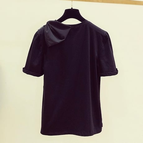 フリルライン ブラックリボンTシャツ