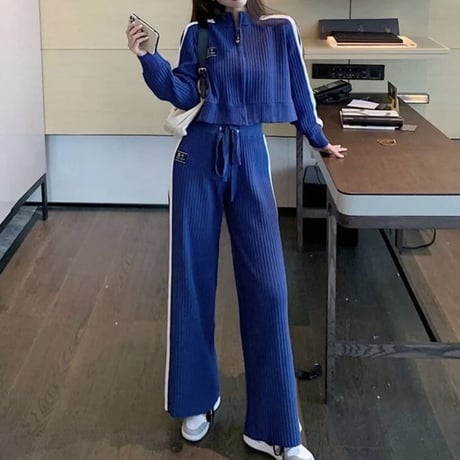 ラインリブニット ワッペンセットアップ 2色展開