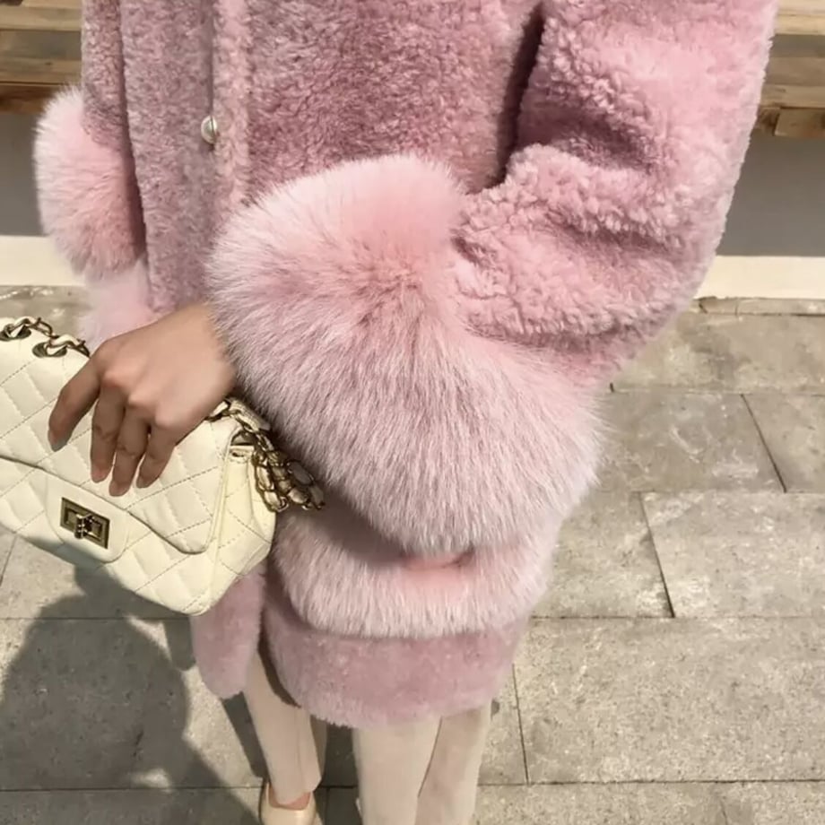 6370ce024aed190e4e3d0923