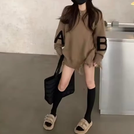 スリーブデザインクラッシュニット 2色展開