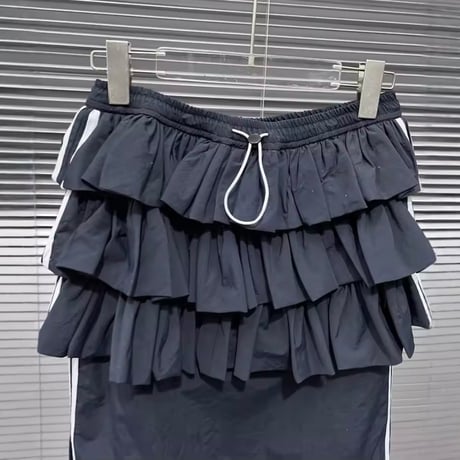 フリルウエストラインスカート
