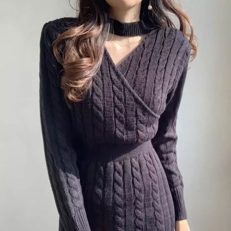 【前後着用可能】クロススリット ケーブルニットワンピース 3色展開