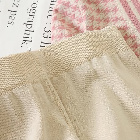 千鳥格子 ニットセットアップ 2色展開