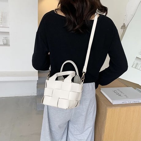 スティッチデザイン バッグ 4色展開