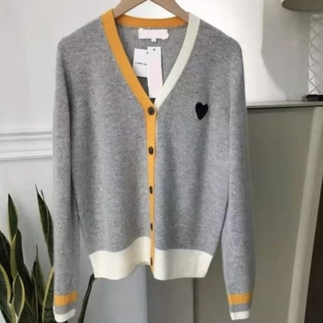 ハートフェイス イエローラインカーディガン 2色展開