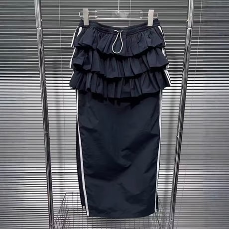 フリルウエストラインスカート