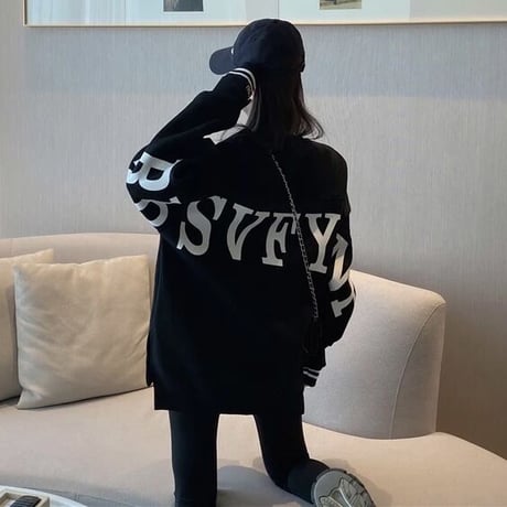 バックビッグロゴ オーバースウェット 2色展開