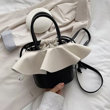 フリルレザー バケットバッグ 3色展開