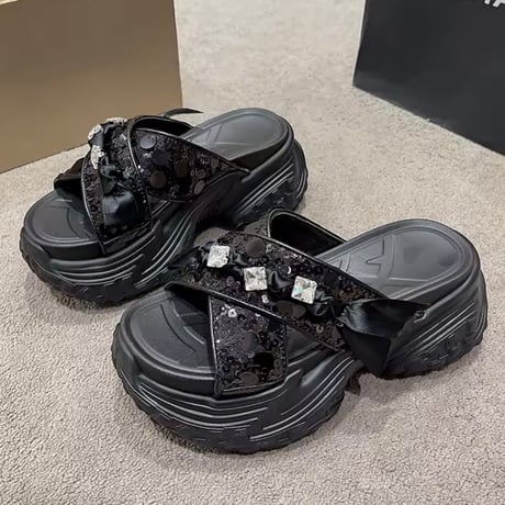 スパンコールクロスバンドサンダル 2色展開