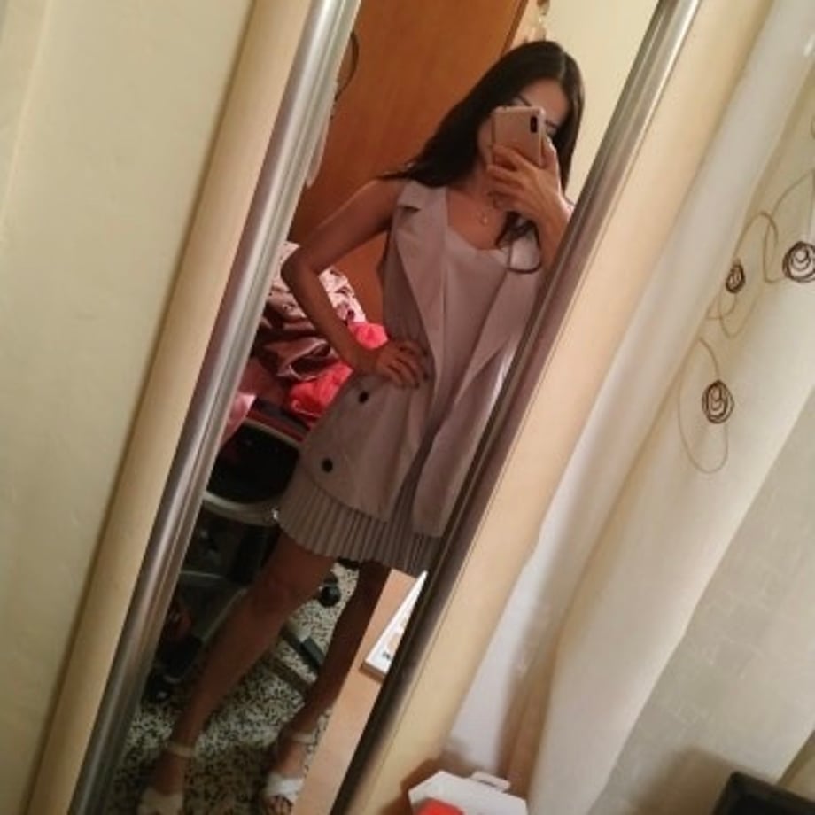 5fadf7bbe0967b19d360ade9