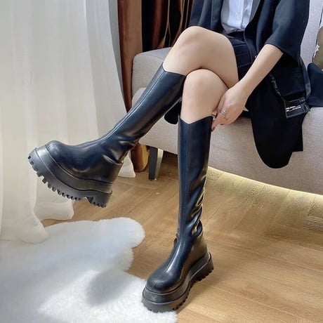 シックソリッド レザーブーツ 2色展開