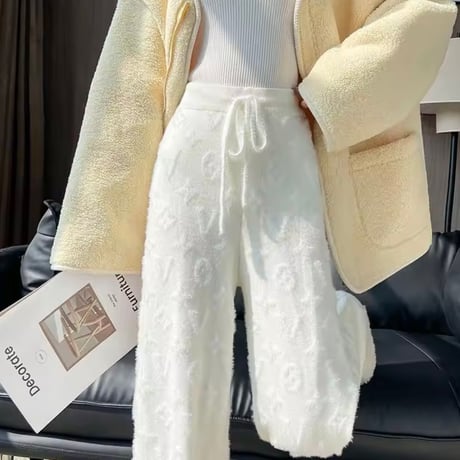 フラワーニットパンツ 4色展開