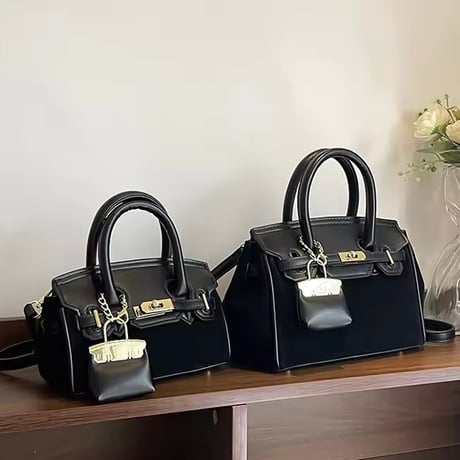 【2サイズ】バッグチャーム付きバッグ 4色展開