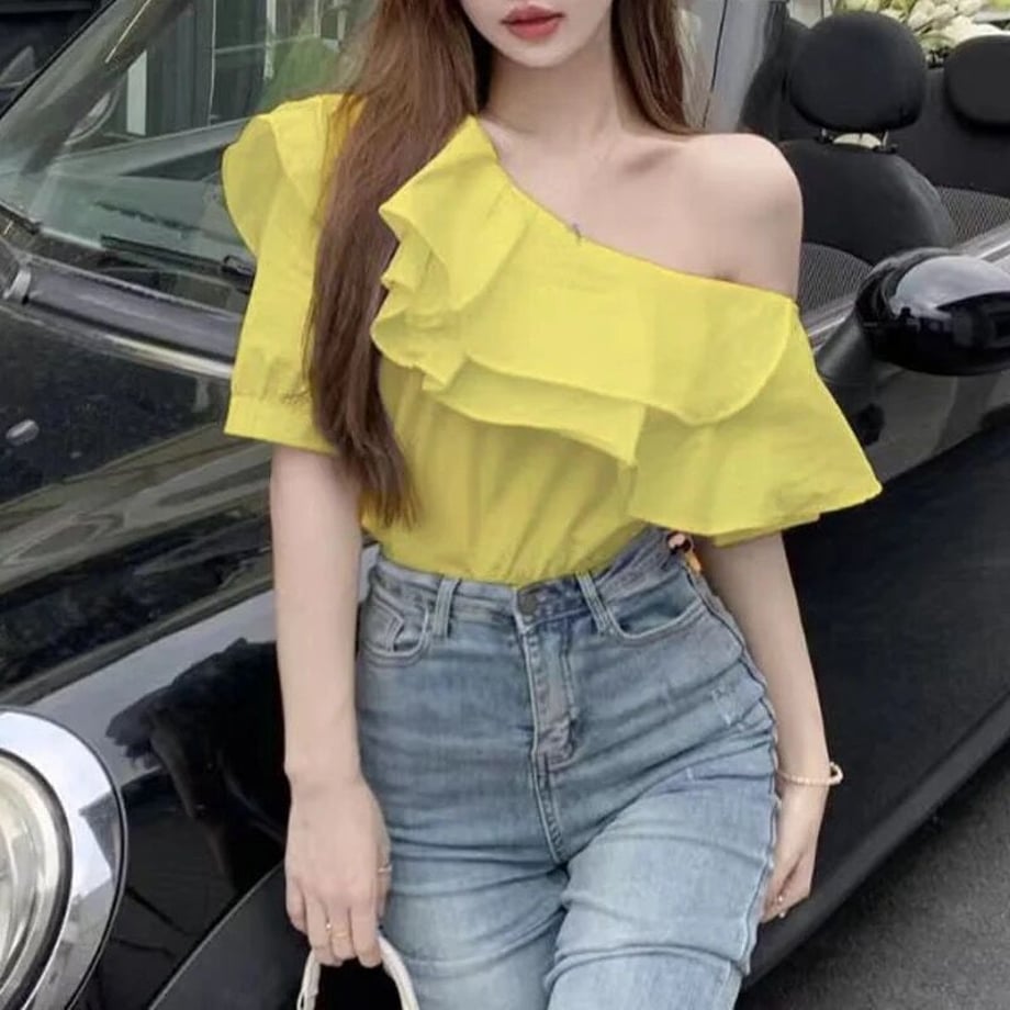 64b7b8a31edc270032c9272a