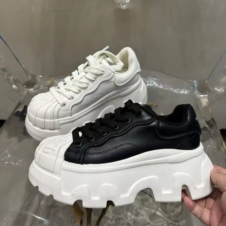 デザインソールスニーカー 2色展開