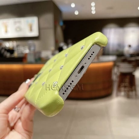 【White 14pro即納】クロスキルティング ストーンiPhoneケース 8色展開