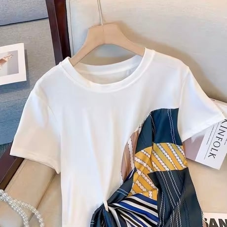 スカーフパッチワークTシャツ 2色展開
