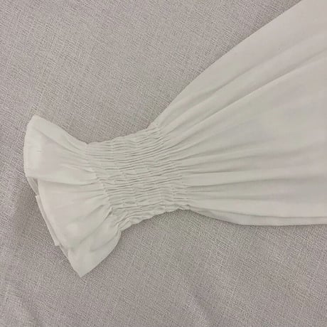 ゴールドボタンベスト ブラウスセット