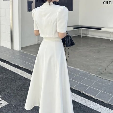 パフスリーブレトロトップス スカートセット 2色展開