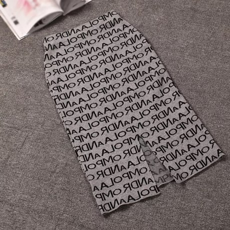 スリットロゴニットスカート 2色展開