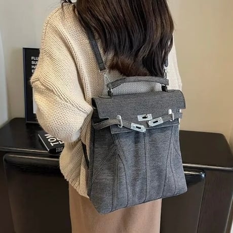 シルバーバックル スクエアバッグ 3色展開