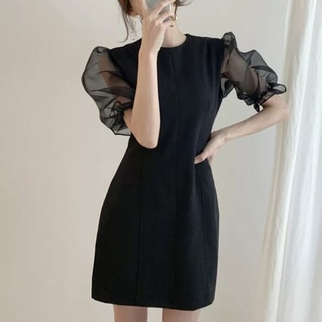 シフォンハーフスリーブ ブラックワンピース