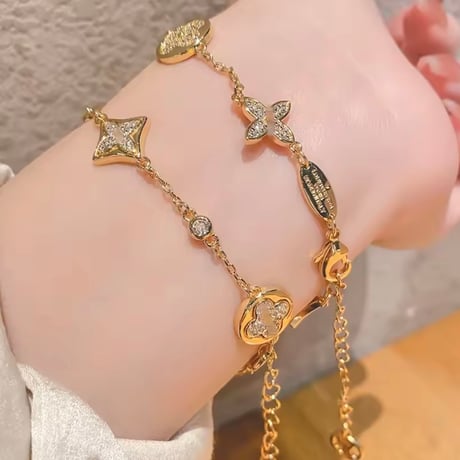 フラワーブレスレット 2種類展開