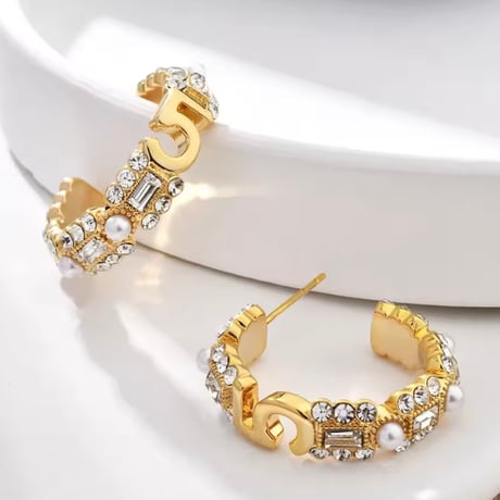 ファイブジルコニアフープピアス