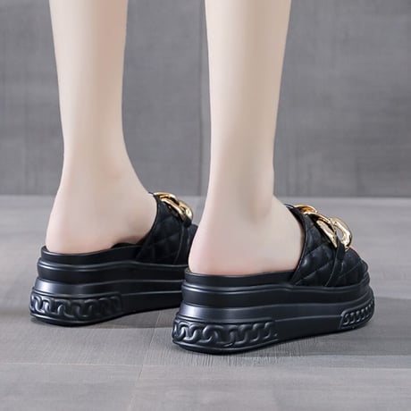 ゴールドチェーン キルティングサンダル 2色展開
