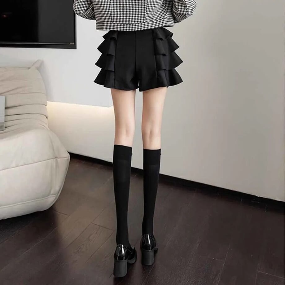 6151a06dc1209663fcbb6077