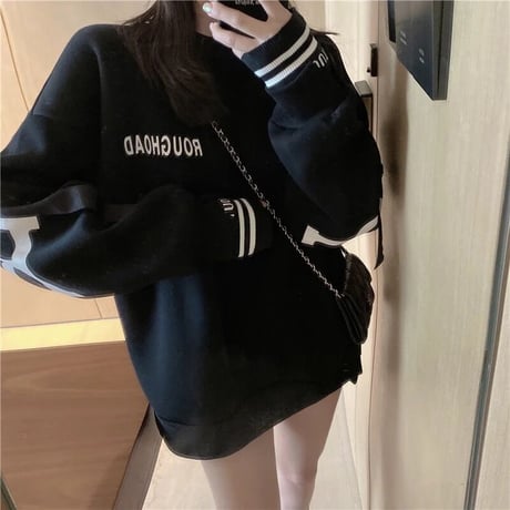バックビッグロゴ オーバースウェット 2色展開
