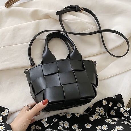 スティッチデザイン バッグ 4色展開