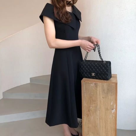 ビッグカラー ワンピース 2色展開